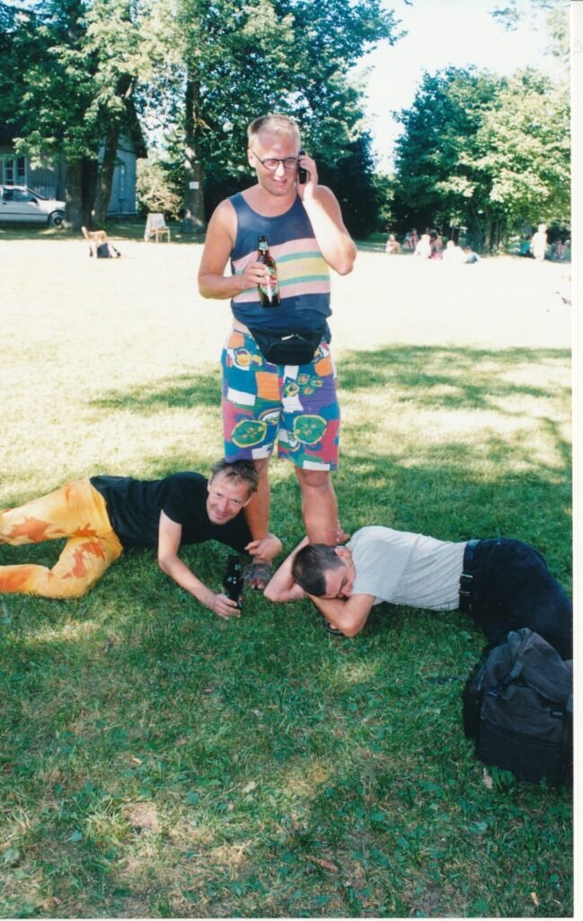 1999 suvõülikuul 5